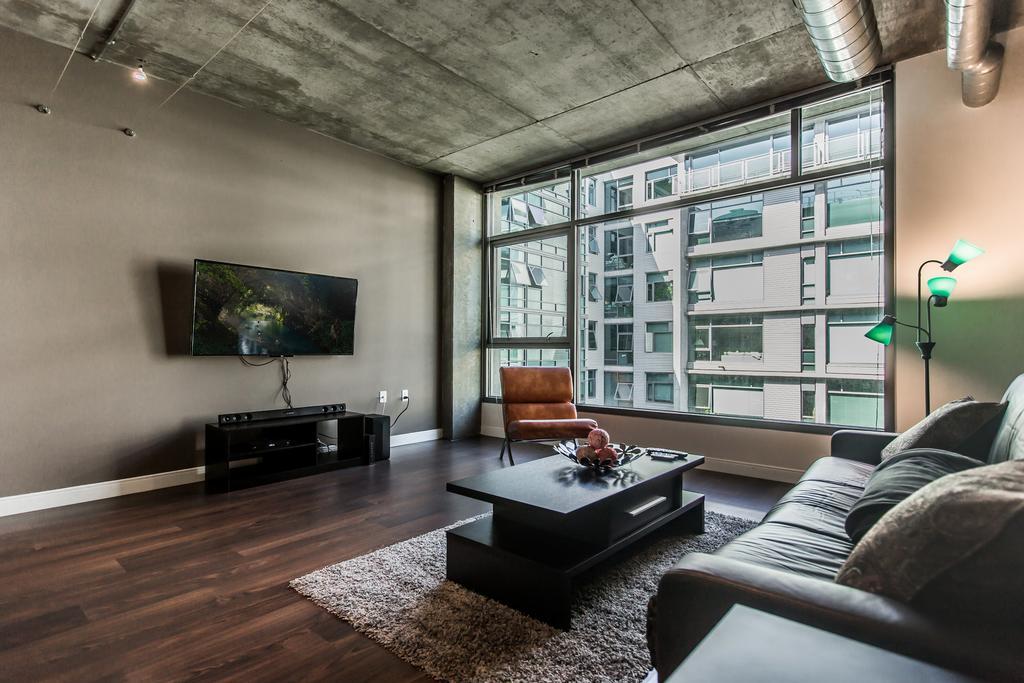 Met Lofts Suites Downtown La Los Angeles Exterior photo