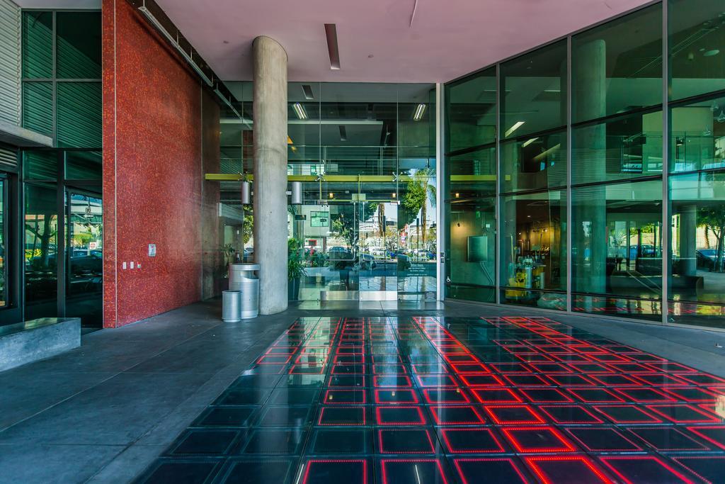 Met Lofts Suites Downtown La Los Angeles Exterior photo
