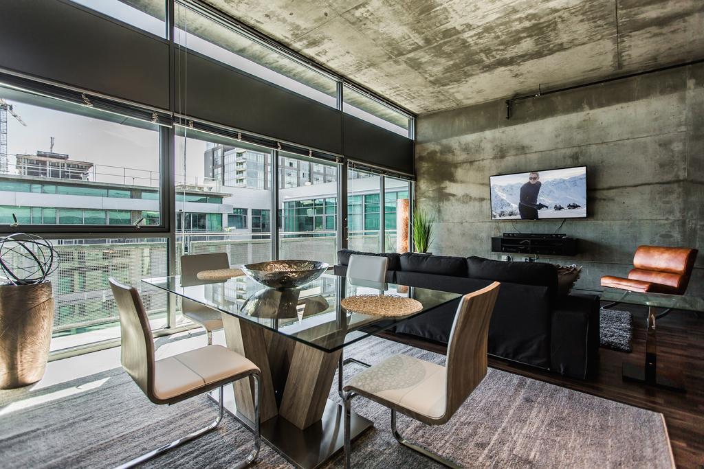 Met Lofts Suites Downtown La Los Angeles Room photo