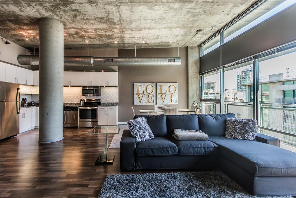 Met Lofts Suites Downtown La Los Angeles Room photo